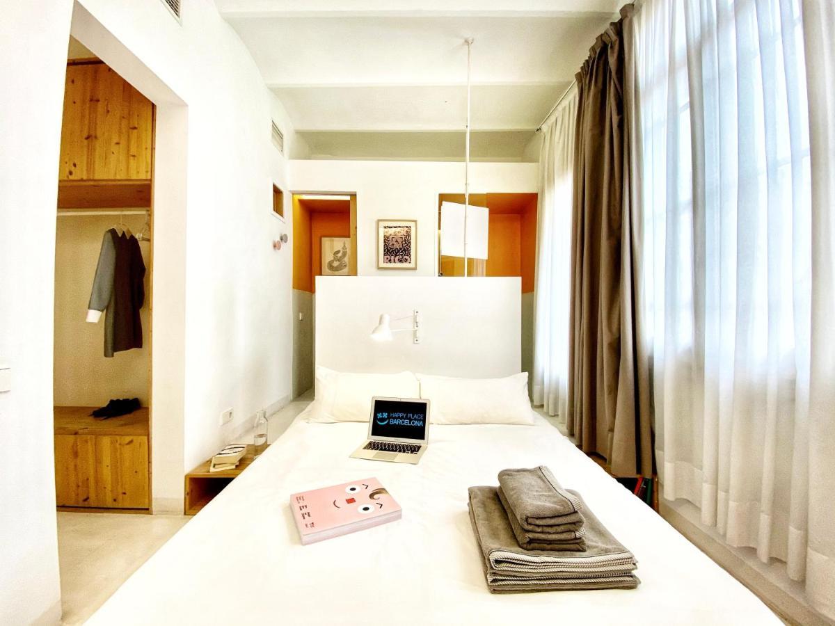 Tyche Apartment Барселона Екстериор снимка