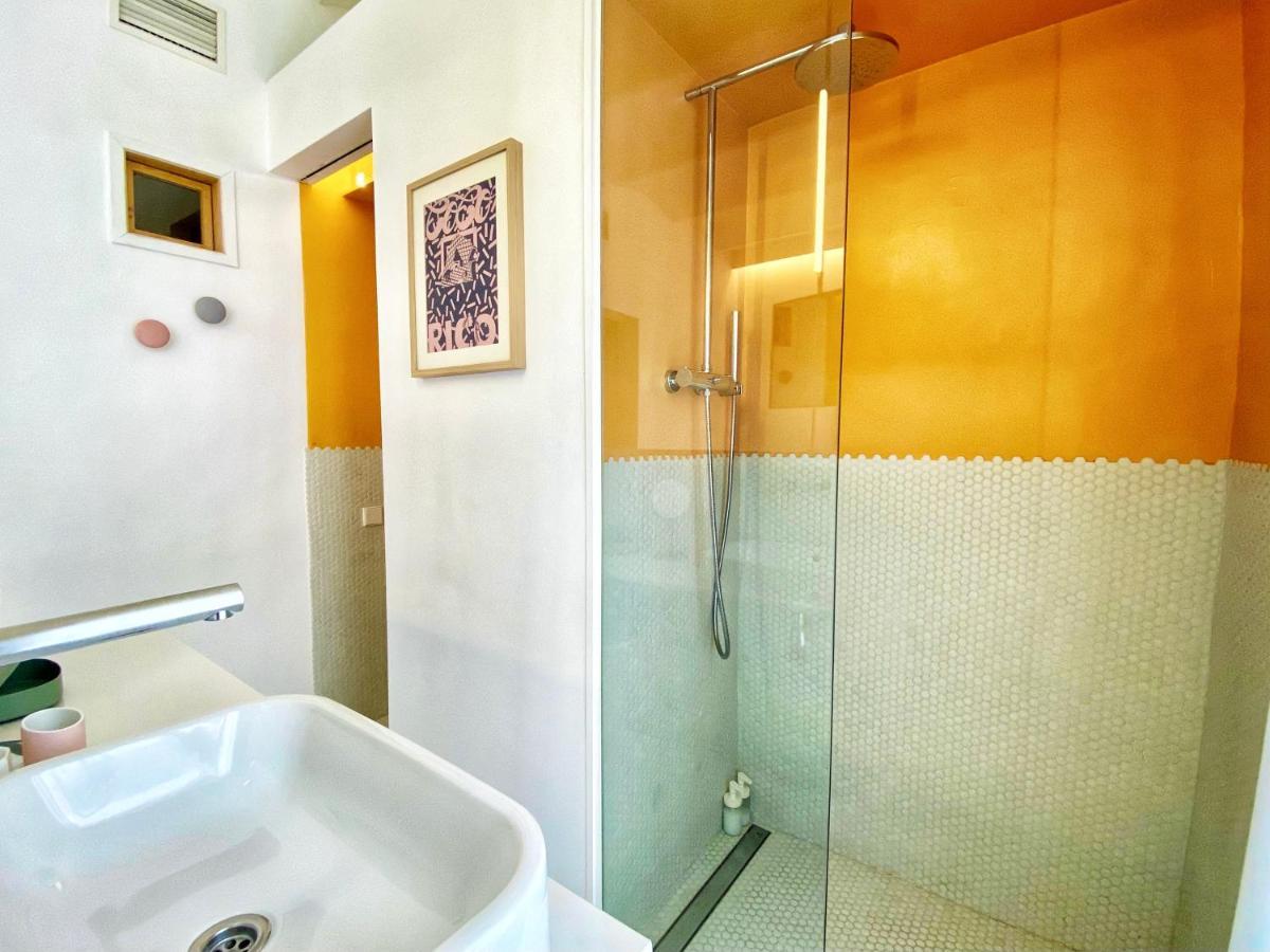 Tyche Apartment Барселона Екстериор снимка