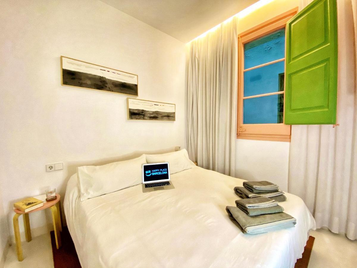 Tyche Apartment Барселона Екстериор снимка