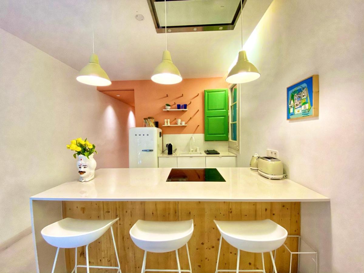 Tyche Apartment Барселона Екстериор снимка